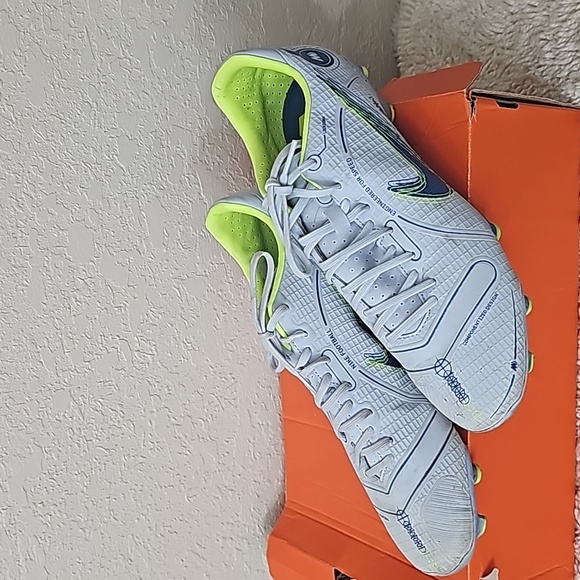 Nike Vapor 14 Academy Soccer Shoes Cleats - Picture 13 of 16